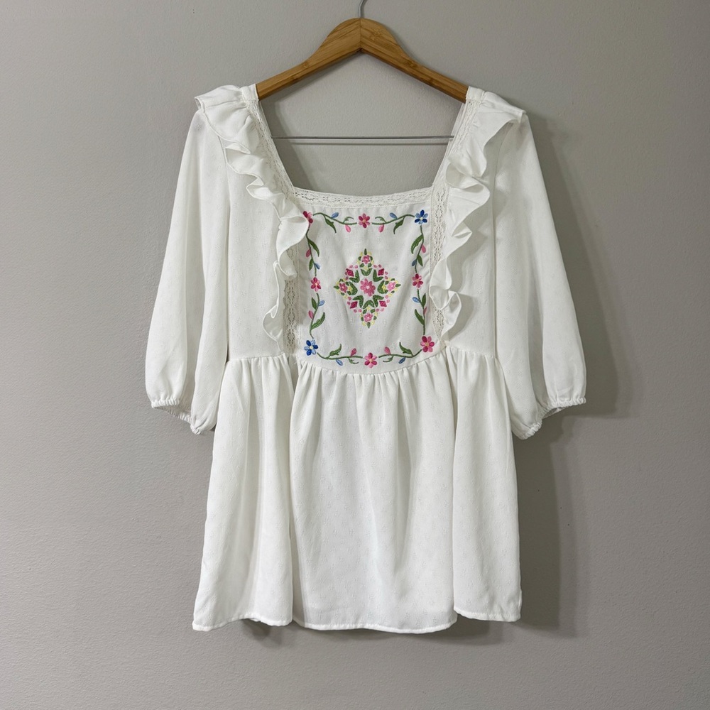 Davi & Dani Embroidered Peplum Top with Ruffle Trim and Back Tie – Size M